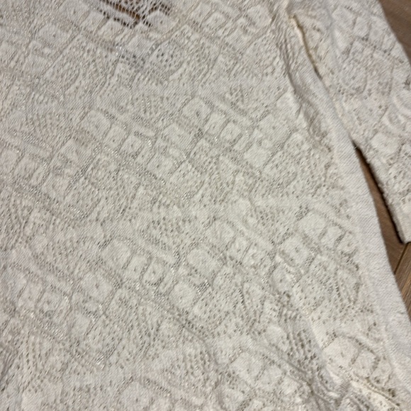 Lauren Conrad cream sweater - Picture 2 of 6